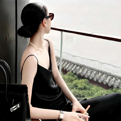 让人一眼就被吸引的高级感气质贵气女生头像 女生头像 第8张 让人一眼就被吸引的高级感气质贵气女生头像 女生头像 第8张