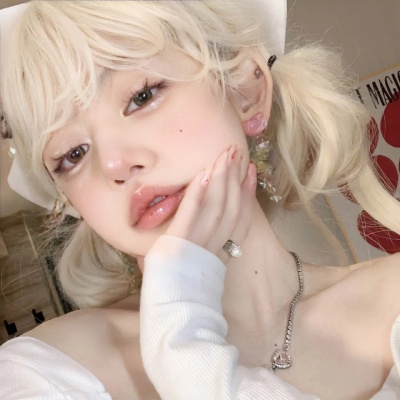宝子速来！ins高级质感真人女头推荐 女生头像 第4张