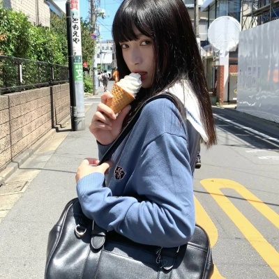 萌炸啦!吃东西的可爱女生头像🥰 女生头像 第4张 萌炸啦!吃东西的可爱女生头像🥰 女生头像 第4张
