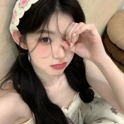 氛围感拉满的高级感ins女生头像推荐✨ 女生头像 第2张 氛围感拉满的高级感ins女生头像推荐✨ 女生头像 第2张