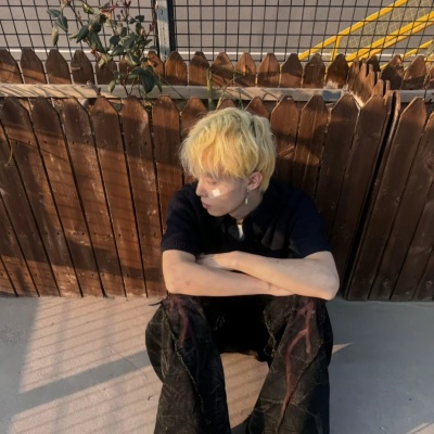 被追问无数次的ins个性小众男头来啦！ 男生头像 第3张