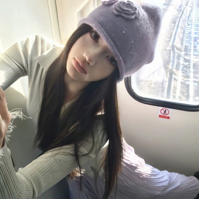 ins氛围感气质女生头像✨ 女生头像 第4张