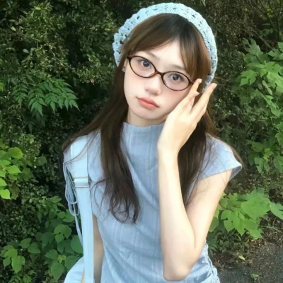 💙蓝色系小众气质女生头像,爱了! 女生头像 第8张 💙蓝色系小众气质女生头像,爱了! 女生头像 第8张