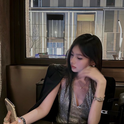 👸挖到宝啦!ins风高级感性感女生头像推荐 女生头像 第4张 👸挖到宝啦!ins风高级感性感女生头像推荐 女生头像 第4张