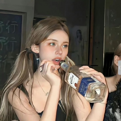 宝藏✨ins欧美气质女生头像推荐 女生头像 第3张 宝藏✨ins欧美气质女生头像推荐 女生头像 第3张