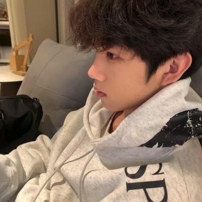 宝藏！真实感拉满的男生头像来了✨ 男生头像 第6张