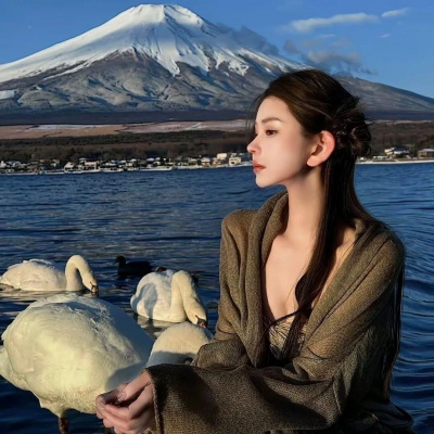 超赞的多金名媛千金女生头像💎 女生头像 第10张 超赞的多金名媛千金女生头像💎 女生头像 第10张
