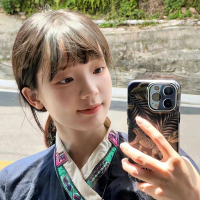 👸宝藏!ins风可爱小众女生头像精选✨ 女生头像 第9张 👸宝藏!ins风可爱小众女生头像精选✨ 女生头像 第9张