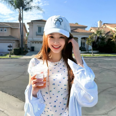 💙蓝色系小众气质女生头像,爱了! 女生头像 第5张 💙蓝色系小众气质女生头像,爱了! 女生头像 第5张