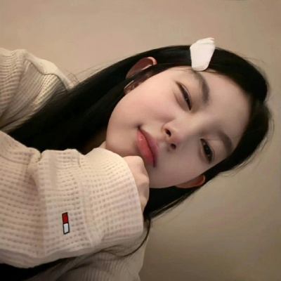 👸小众干净女头，一眼就爱上！ 女生头像 第4张