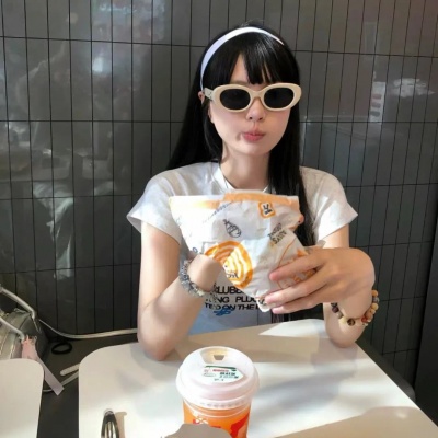 🌟Ins气质女生头像分享，速来收藏！ 女生头像 第6张