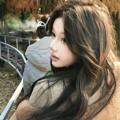 氛围感拉满的女头来啦🥰 女生头像 第10张