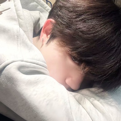 宝藏！真实感拉满的男生头像来了✨ 男生头像 第3张