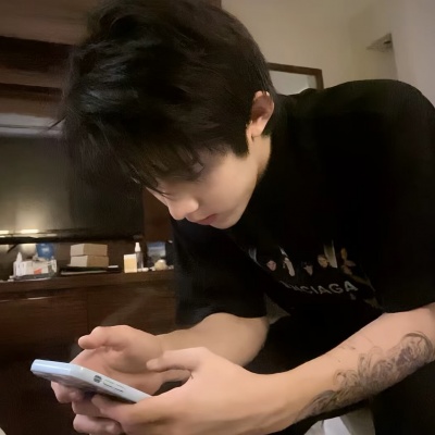 这些ins帅气男生头像来了✨ 男生头像 第10张 这些ins帅气男生头像来了✨ 男生头像 第10张