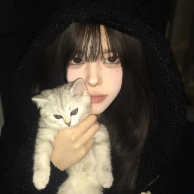 宝藏ins真人单人情头来啦✨ 情侣头像 第1张 宝藏ins真人单人情头来啦✨ 情侣头像 第1张