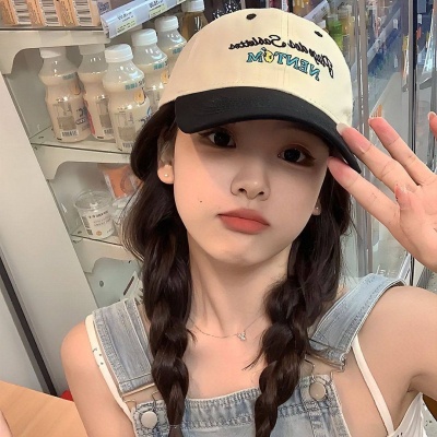 被这组小众文艺气质女生头像美哭😭 女生头像 第3张