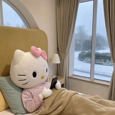 玩手机的超可爱HelloKitty头像🥰超萌 其它头像 第3张 玩手机的超可爱HelloKitty头像🥰超萌 其它头像 第3张