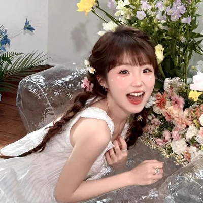 🌸春日限定！带花花的女生头像来了 女生头像 第9张