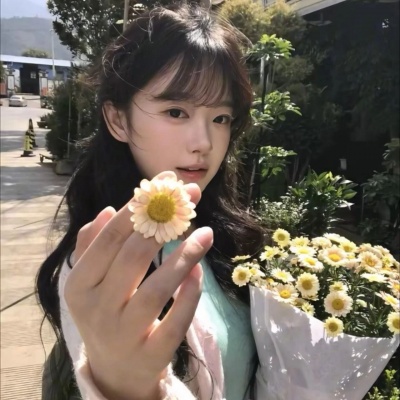 🌿森系治愈绿色氛围女生头像,爱了! 女生头像 第9张 🌿森系治愈绿色氛围女生头像,爱了! 女生头像 第9张