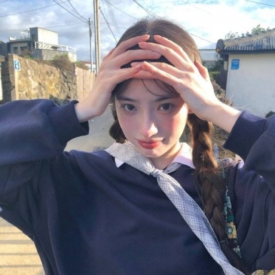 👸宝藏!ins风可爱小众女生头像精选✨ 女生头像 第6张 👸宝藏!ins风可爱小众女生头像精选✨ 女生头像 第6张