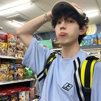 🔥Ins超酷帅气男头来了,帅炸啦 男生头像 第1张 🔥Ins超酷帅气男头来了,帅炸啦 男生头像 第1张