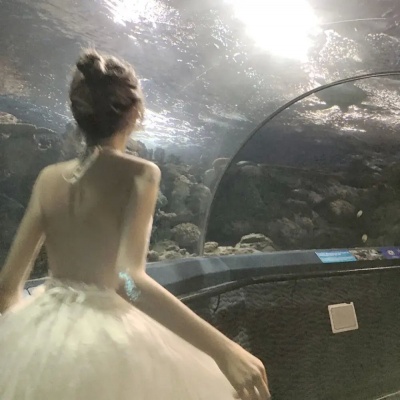 美哭😭气质女神必备唯美背影头像女 女生头像 第2张 美哭😭气质女神必备唯美背影头像女 女生头像 第2张