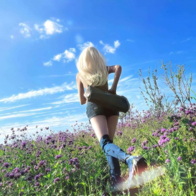 绝美!Get超有ins氛围的女生背影头像 女生头像 第3张 绝美!Get超有ins氛围的女生背影头像 女生头像 第3张