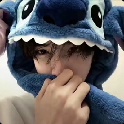 宝藏ins真人单人情头来啦✨ 情侣头像 第7张 宝藏ins真人单人情头来啦✨ 情侣头像 第7张