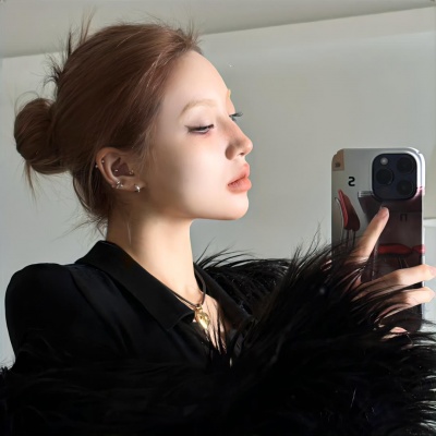 被问N次的ins高级感气质女生头像来啦✨ 女生头像 第3张