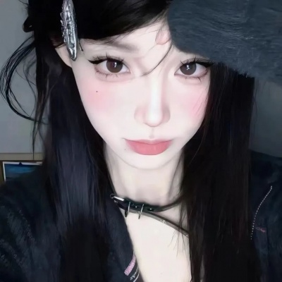 绝了！高级感ins氛围感女生头像✨ 女生头像 第2张