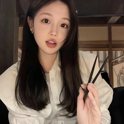 一眼沦陷！气质干净清纯女生头像