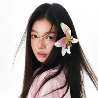 唯美气质小众女生头像，每一张都透露着独特的气质 女生头像 第1张