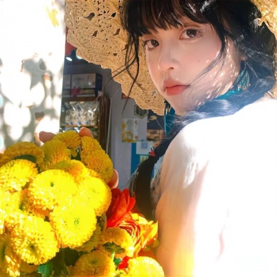 🌸春日限定！带花花的女生头像来了 女生头像 第3张