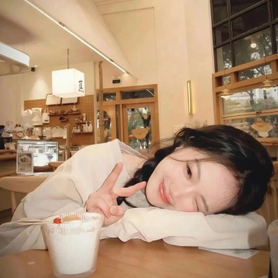 被追问无数次的ins高级感气质女生头像✨ 女生头像 第8张