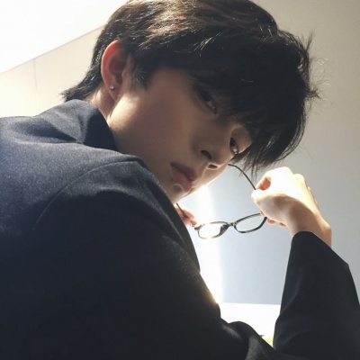 🔥ins超帅氛围感男生头像精选 男生头像 第1张