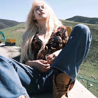 绝美!Get超有ins氛围的女生背影头像 女生头像 第2张 绝美!Get超有ins氛围的女生背影头像 女生头像 第2张