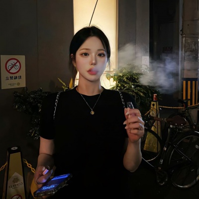 被问N次的ins高级感气质女生头像来啦✨ 女生头像 第6张