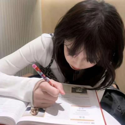被这些可爱小众模糊感女生头像拿捏住啦🥰 女生头像 第3张 被这些可爱小众模糊感女生头像拿捏住啦🥰 女生头像 第3张