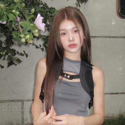 超绝的ins风格女头来啦✨ 女生头像 第9张