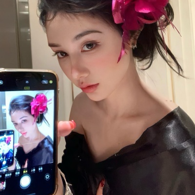 绝美!高级多金名媛风女生头像推荐✨ 女生头像 第6张 绝美!高级多金名媛风女生头像推荐✨ 女生头像 第6张