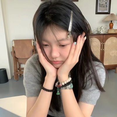 被这组清纯纯欲女生头像美哭啦 女生头像 第1张 被这组清纯纯欲女生头像美哭啦 女生头像 第1张