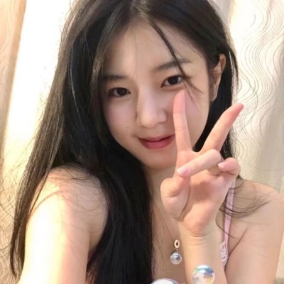 宝子们必看！美女真人图片头像大集合 女生头像 第1张