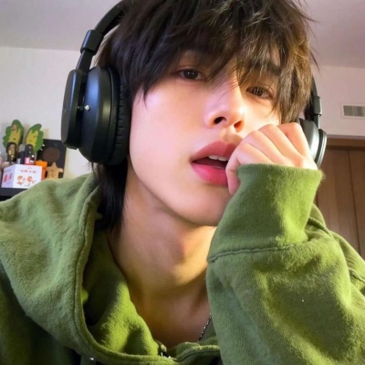 氛围感拉满的帅气男生头像来了✨ 男生头像 第5张