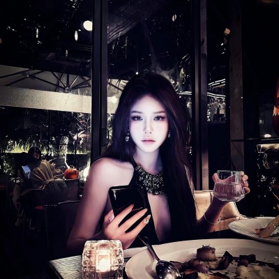 被这组滤镜超酷的个性女头美晕啦 女生头像 第6张