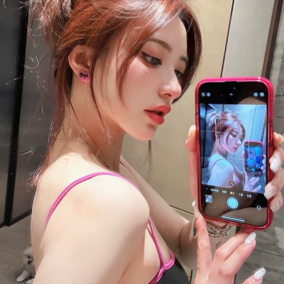 绝美!高级多金名媛风女生头像推荐✨ 女生头像 第2张 绝美!高级多金名媛风女生头像推荐✨ 女生头像 第2张