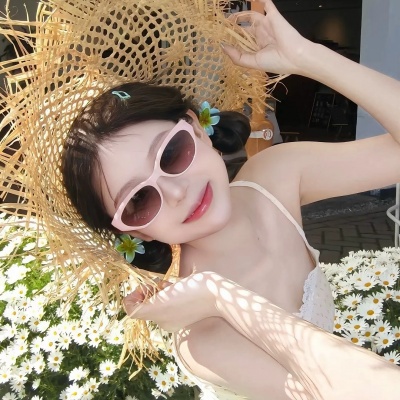被这组明媚治愈小清新草帽度假少女头像美哭啦 女生头像 第1张 被这组明媚治愈小清新草帽度假少女头像美哭啦 女生头像 第1张