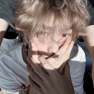 宝藏!ins小众个性男头分享 男生头像 第9张 宝藏!ins小众个性男头分享 男生头像 第9张