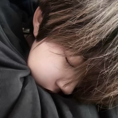 挖到宝啦！小众个性真人男头像推荐 男生头像 第4张