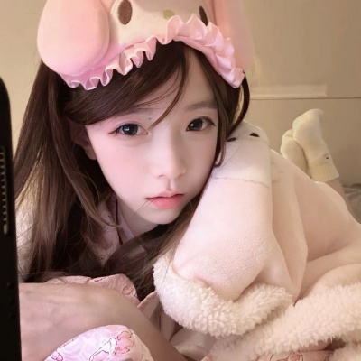 一眼沦陷!女生头像的清纯与干净 女生头像 第4张 一眼沦陷!女生头像的清纯与干净 女生头像 第4张