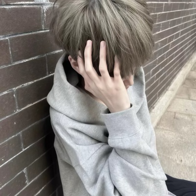 挖到宝啦！小众个性真人男头像推荐 男生头像 第7张